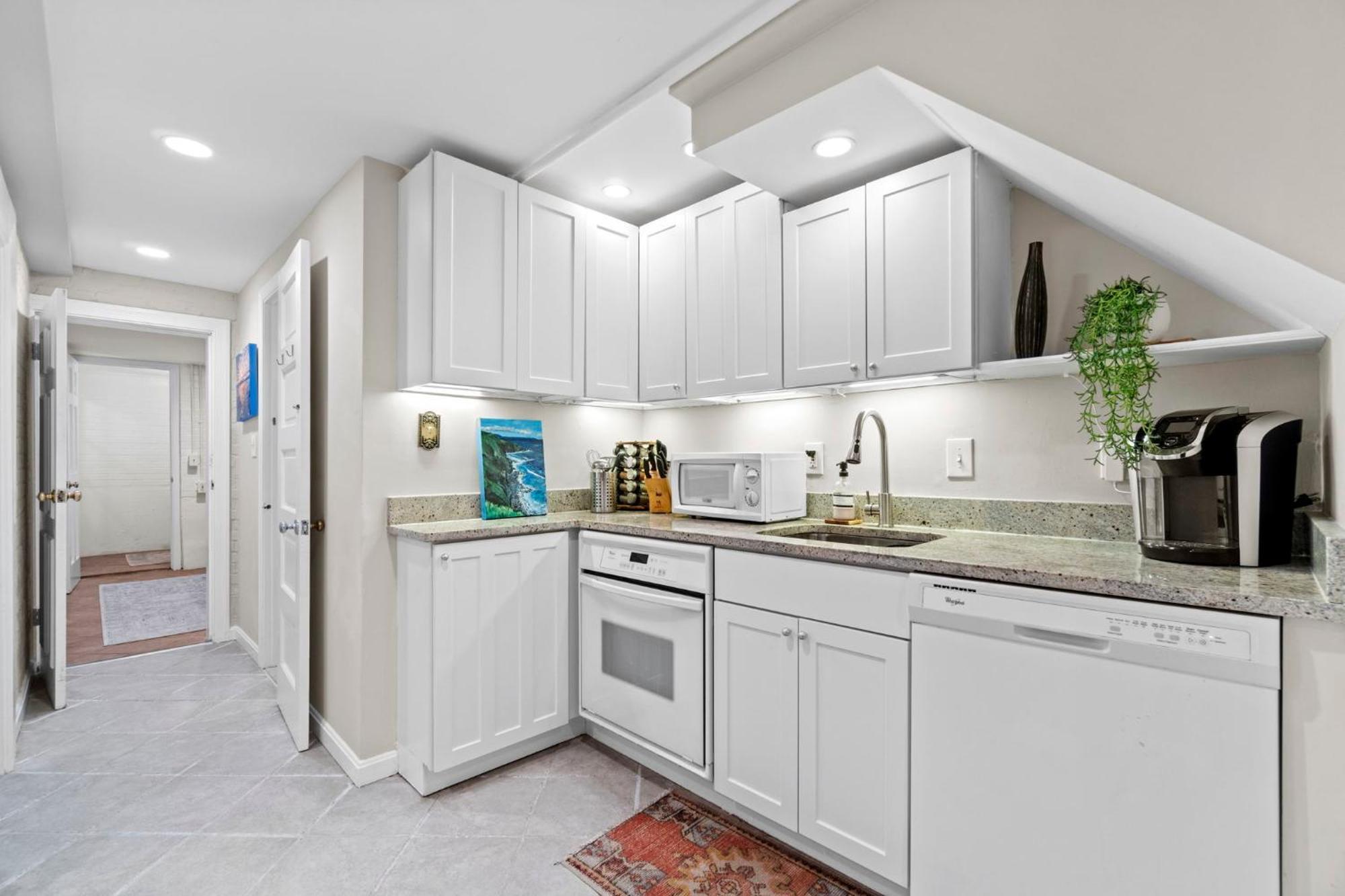 Ferienwohnung Glover Park/Georgetown Oasis With Parking Washington Exterior foto